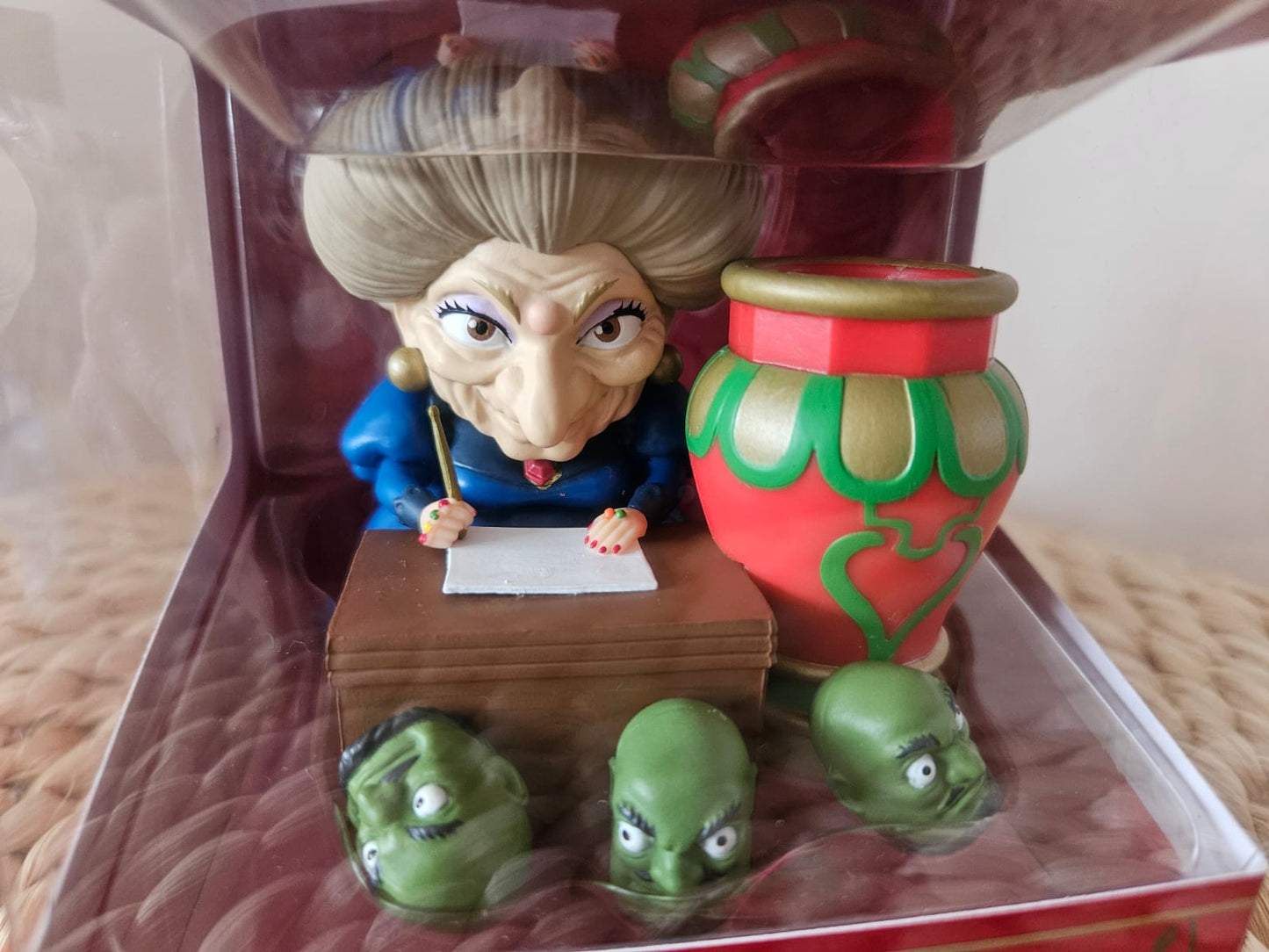 Studio Ghibli Spirited Away Yubaba Pen Stand