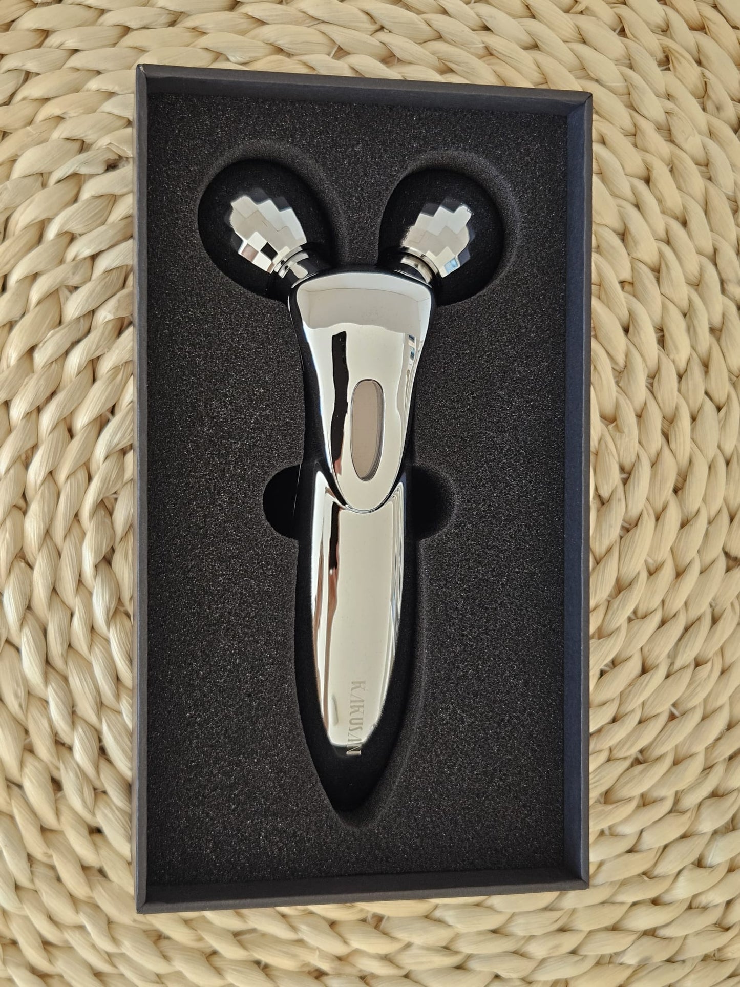 KAKUSAN 3D Waterproof Facial Beauty Roller Y-Shaped Micro Current