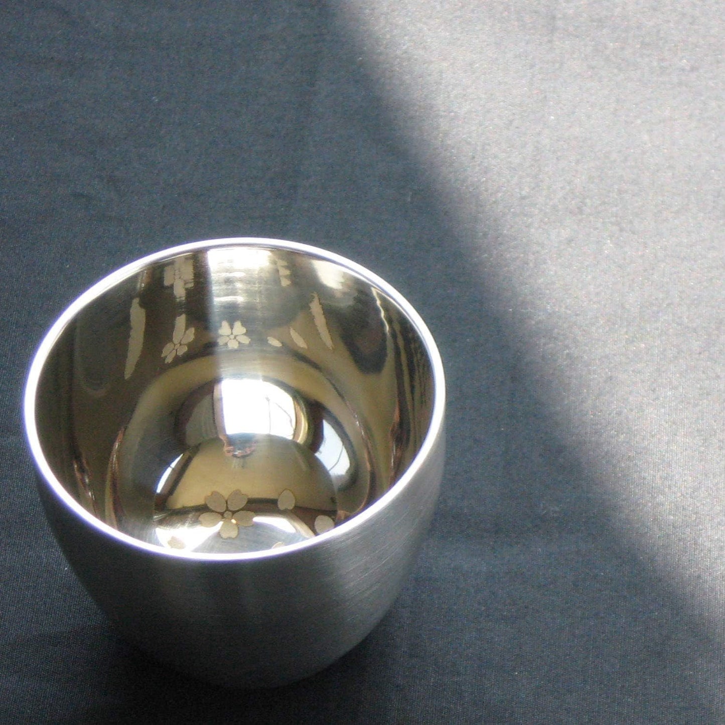 Nagao Guinomi Sakura Japanese Sake Cup Stainless Steel 6x5 cm