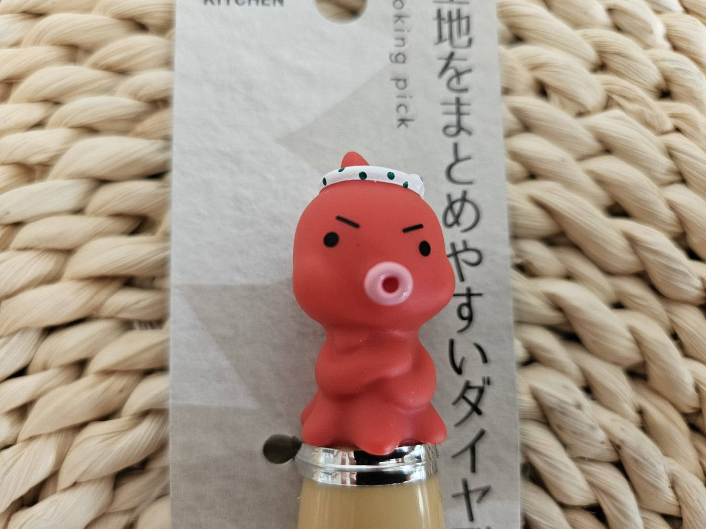 KAI Maido Honpo Kawaii Scratch-resistant Diamond Takoyaki Pick