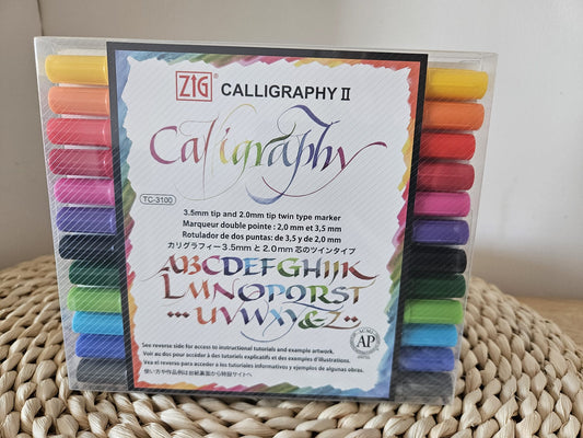 Kuretake Water-based Pen ZIG Calligraphy Beginners Set 12 Colors