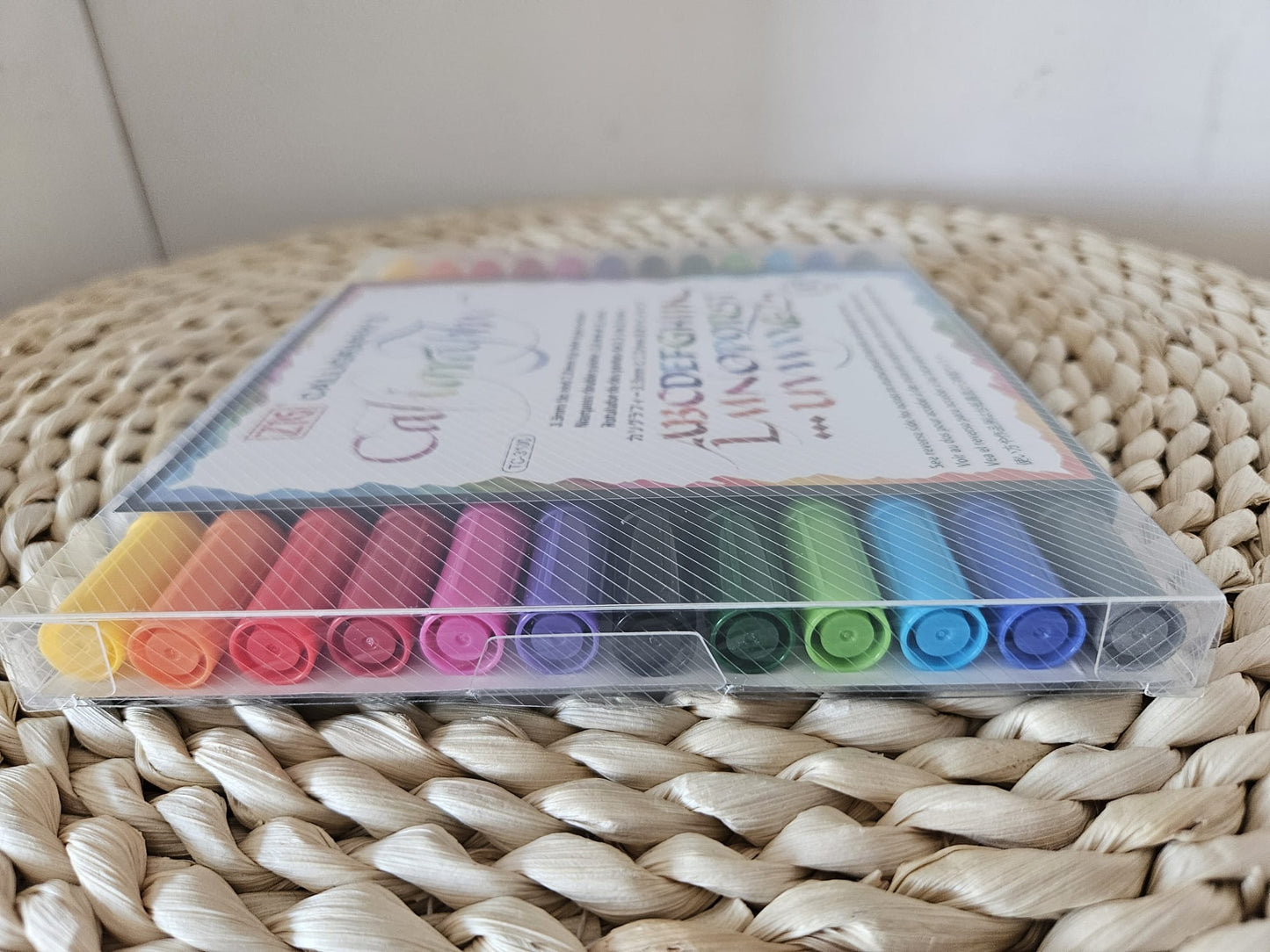 Kuretake Water-based Pen ZIG Calligraphy Beginners Set 12 Colors