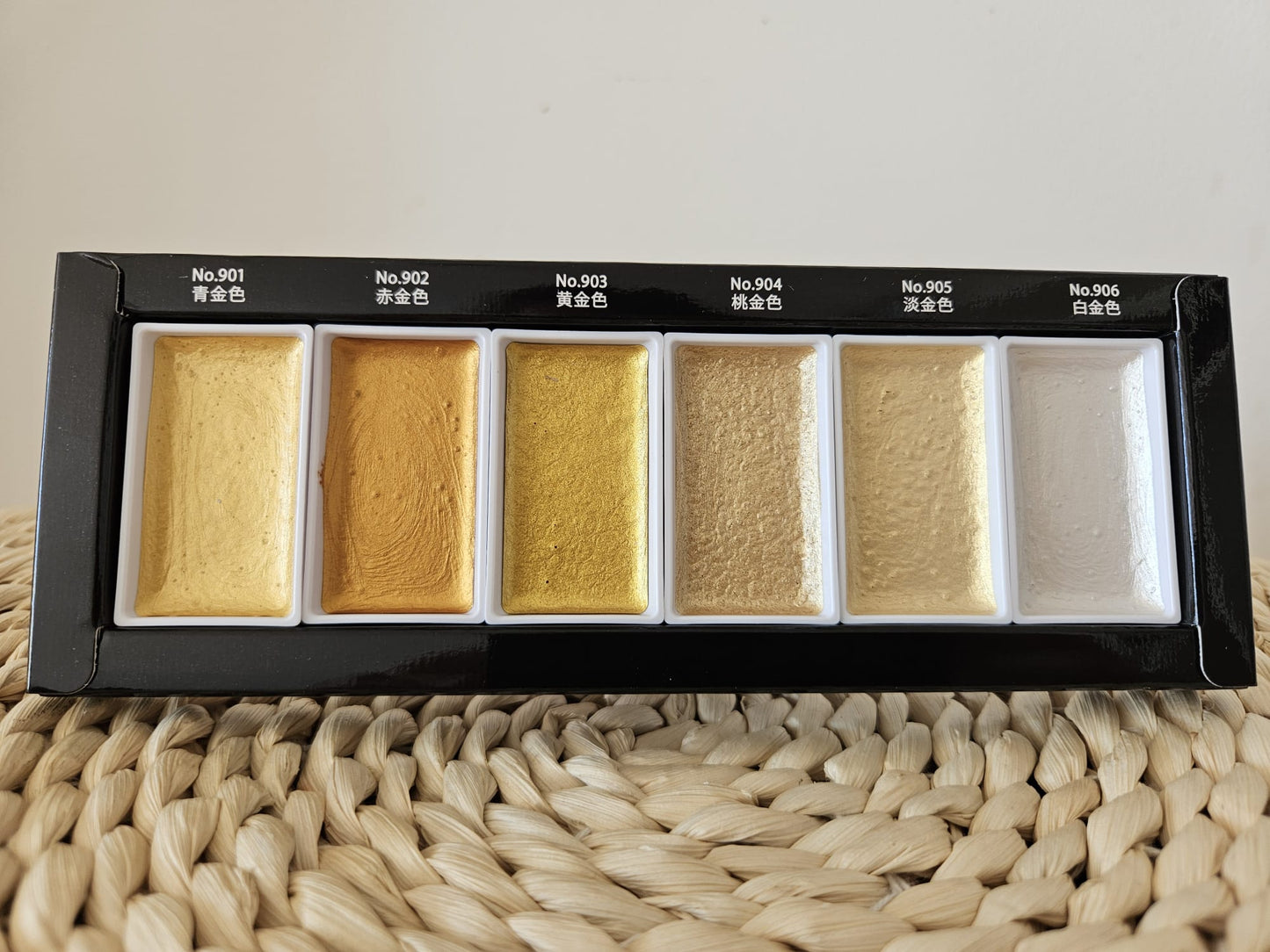 Kuretake Gansai Tambi Starry Colours Set of 6 Watercolour Paints