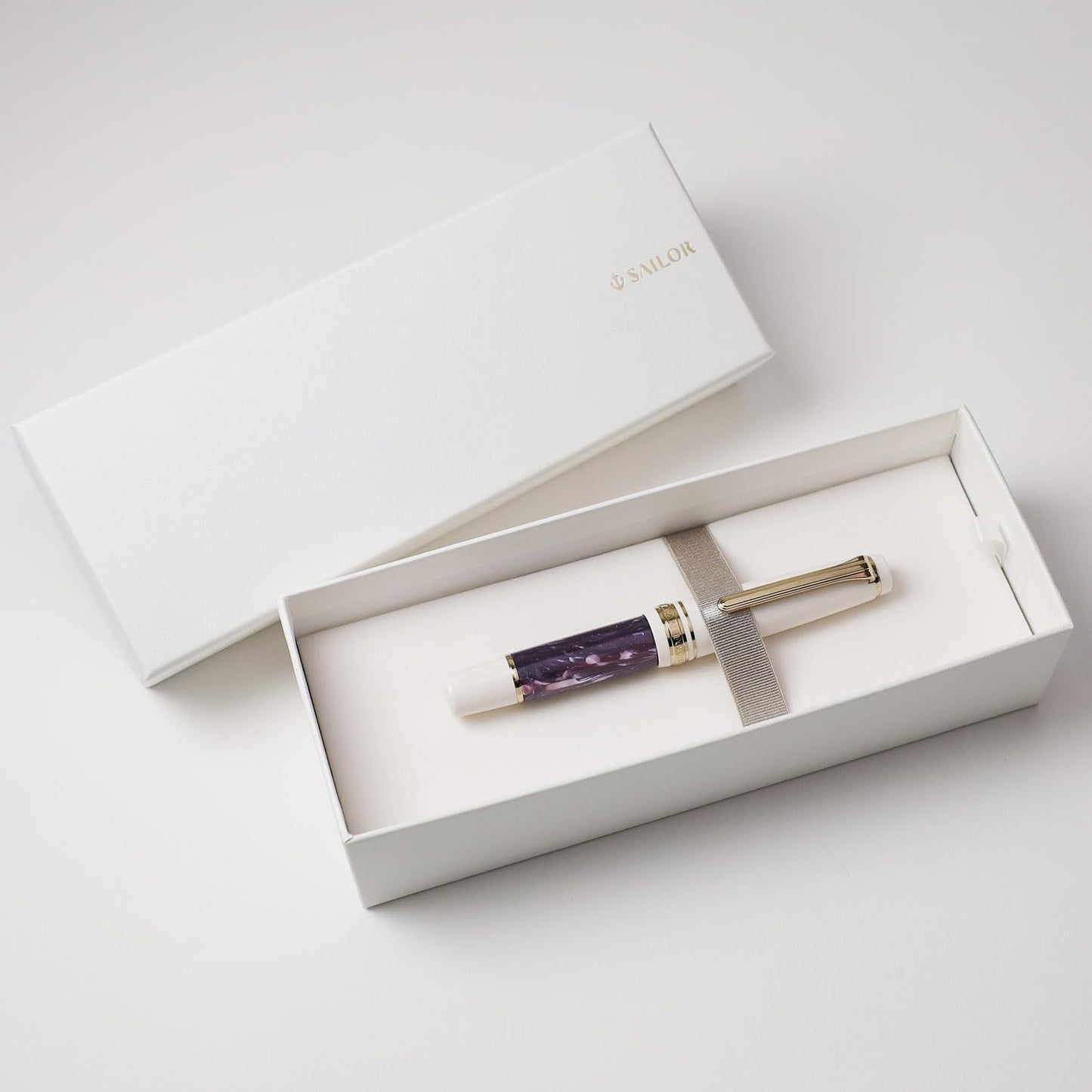 Sailor Professional Gear Slim Mini Rencontre Fountain Pen Medium Fine 14K Nib Raisin Grape 11-2231-332